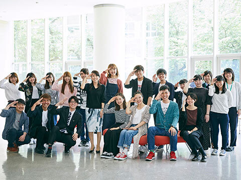 演習生 構内にて